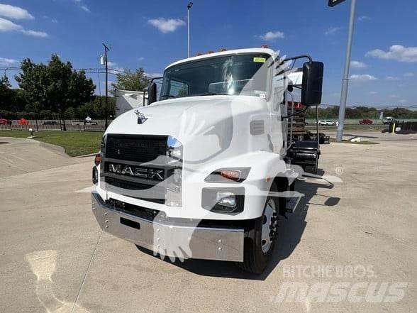 Mack MD7 건설 장비 - 기타