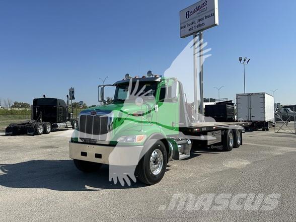 Peterbilt 348 건설 장비 - 기타