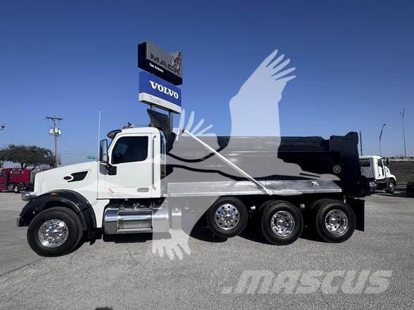 Peterbilt 567 덤프 트럭