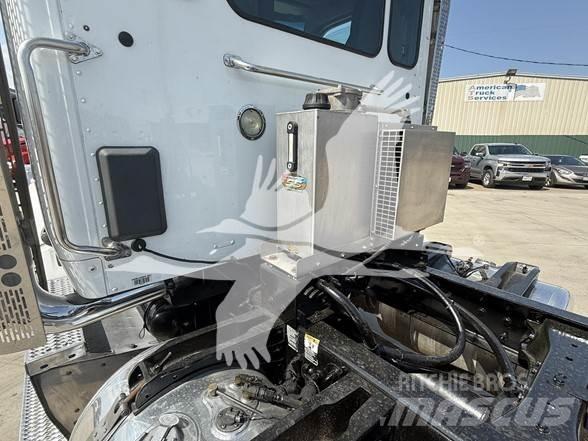 Peterbilt 567 트랙터 유닛
