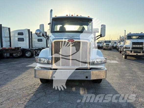 Peterbilt 567 트랙터 유닛