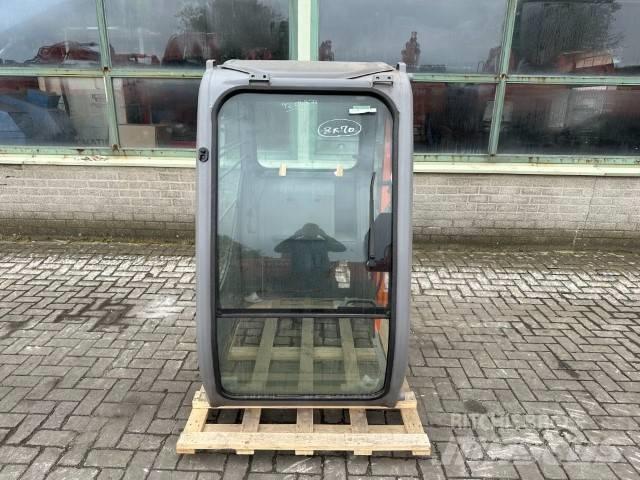 Hitachi ZX 70 대형 굴삭기 29톤 이상