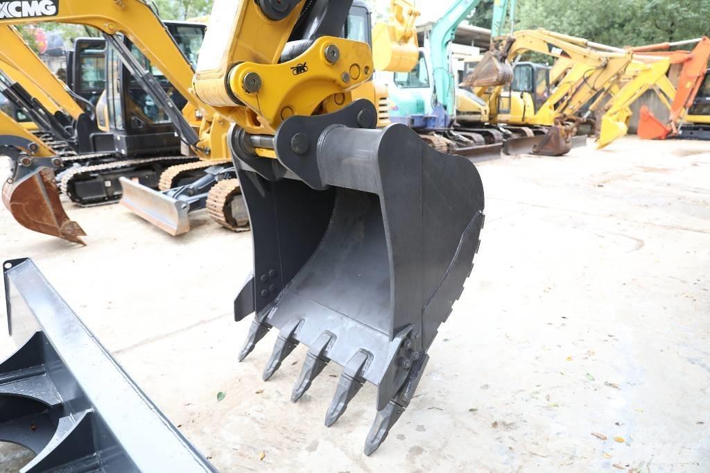 XCMG XE 155 GA 대형 굴삭기 29톤 이상