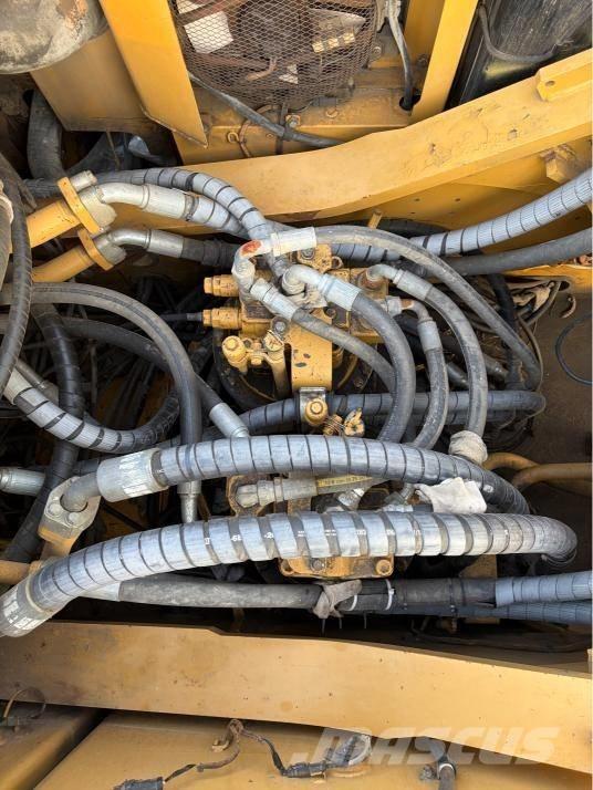 CAT 349 D 대형 굴삭기 29톤 이상