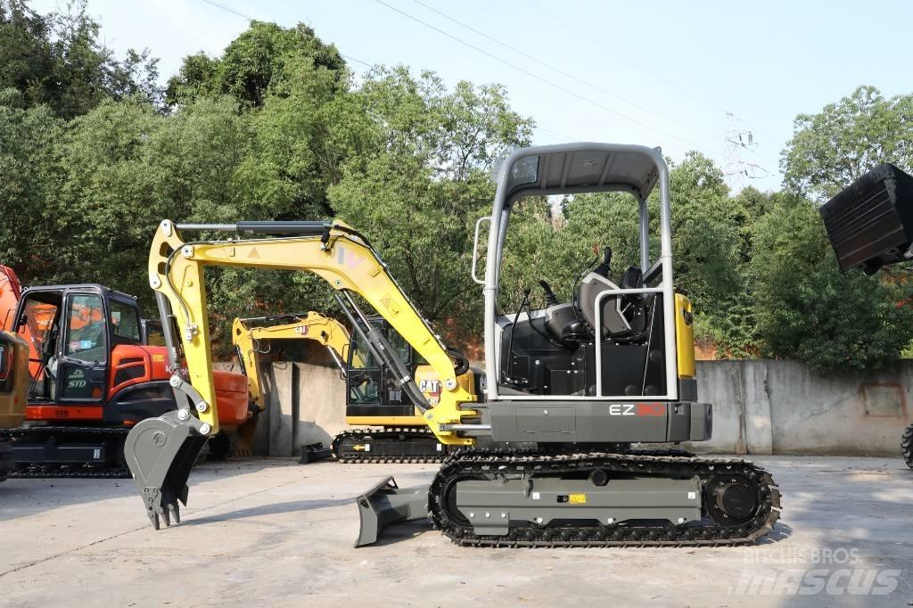Wacker Neuson EZ 30 대형 굴삭기 29톤 이상