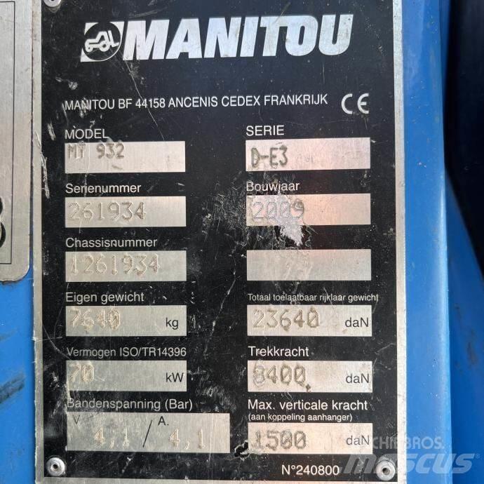 Manitou MT 932 텔러 핸들러