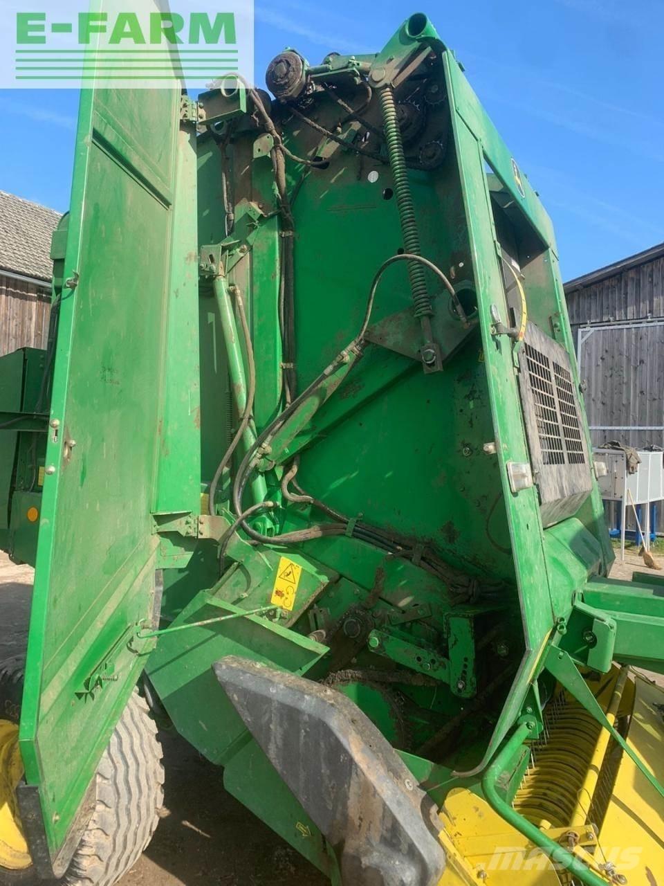John Deere 592C 각형 곤포기