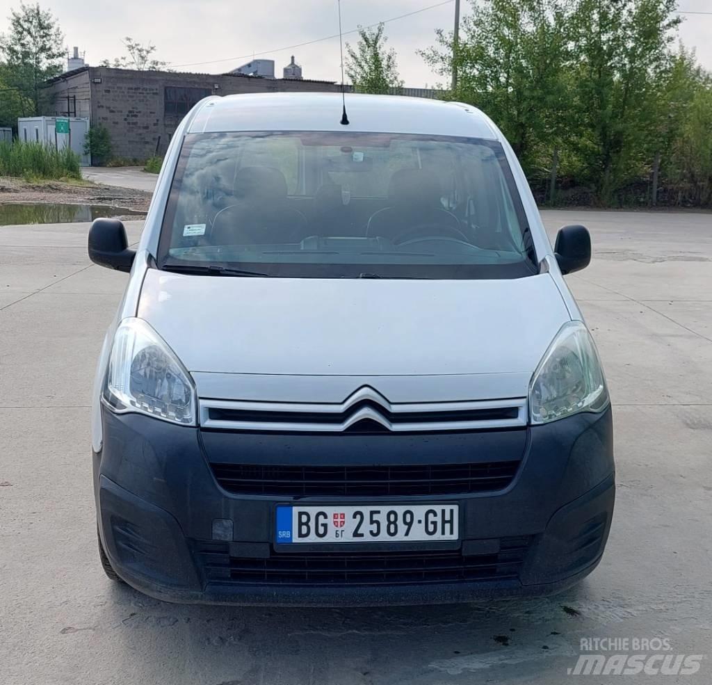 Citroën Berlingo 패널 화물차