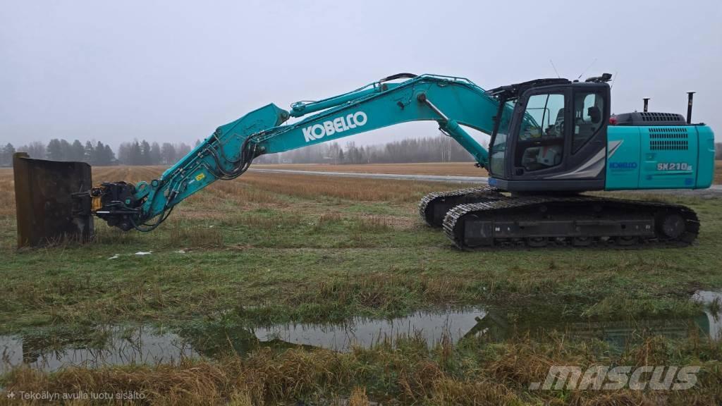 Kobelco SK 210 LC-11 대형 굴삭기 29톤 이상