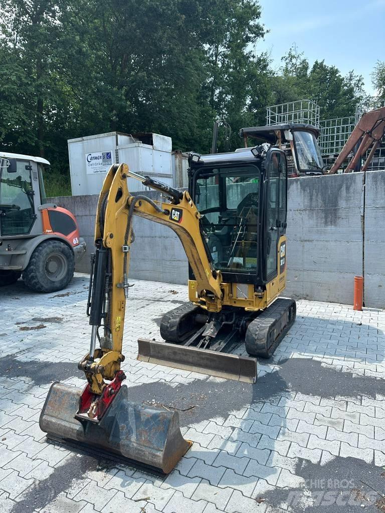 Bobcat 301.8 소형 굴삭기 7톤 미만