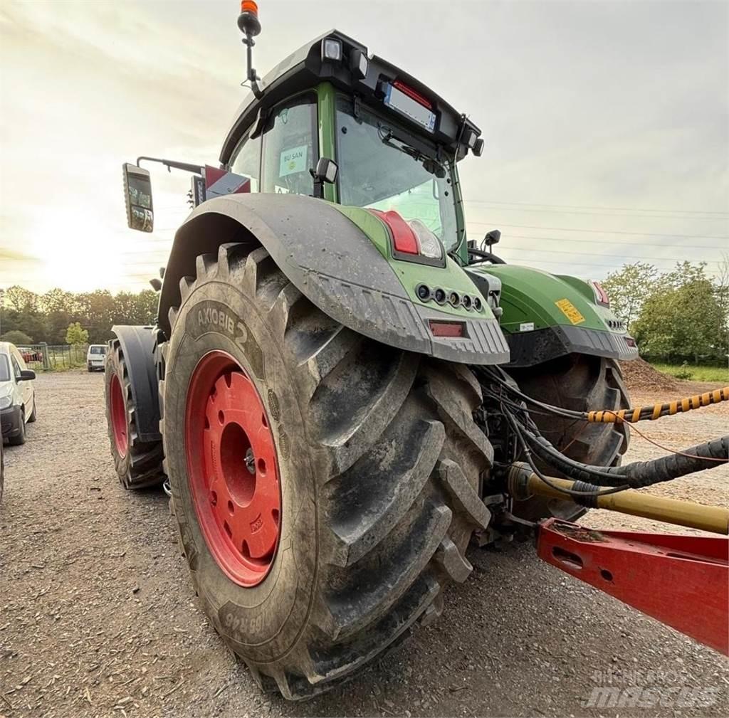 Fendt 1050 트랙터