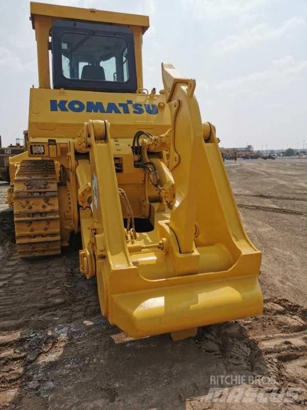 Komatsu d375a 크롤러 도저