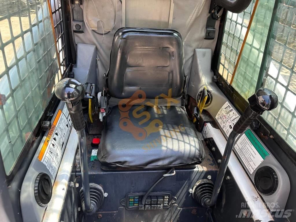 Bobcat 864  스키드로더