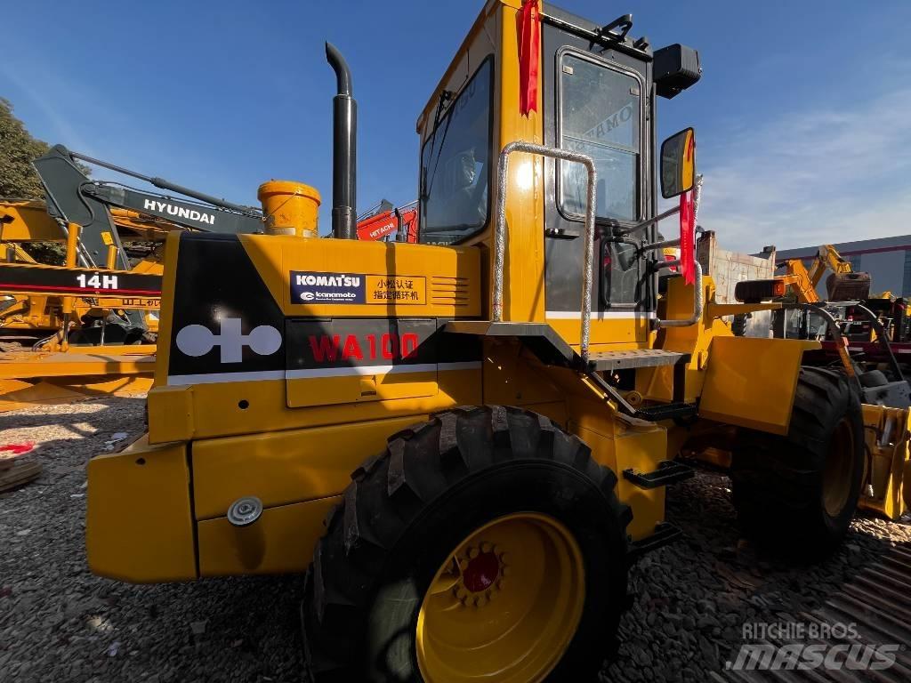 Komatsu WA100  휠로우더