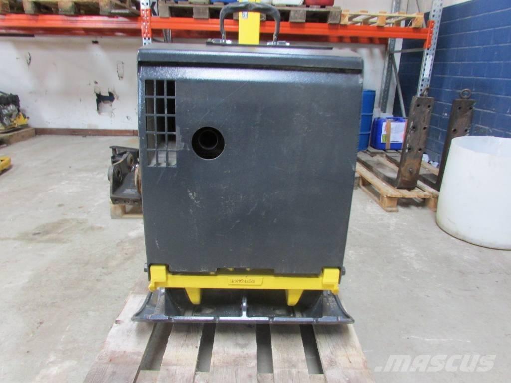 Bomag BPR 70/70 DE 진동롤러