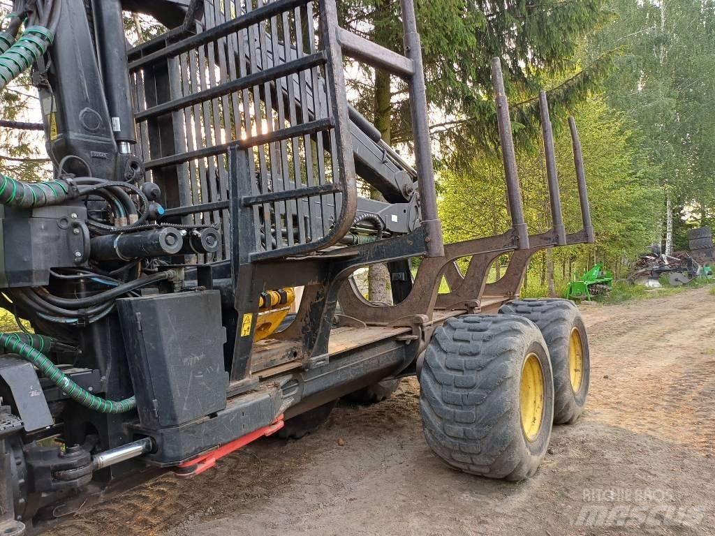 John Deere 1010E 원목 포워더