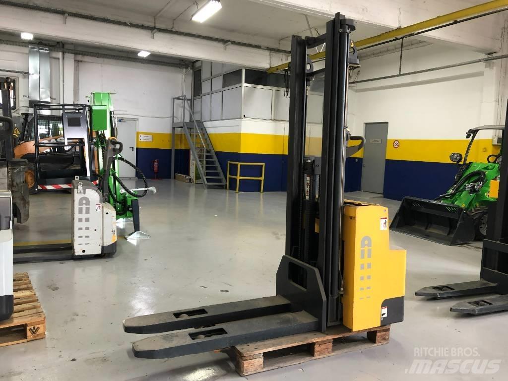Atlet CSH 125 보행식 리치 지게차