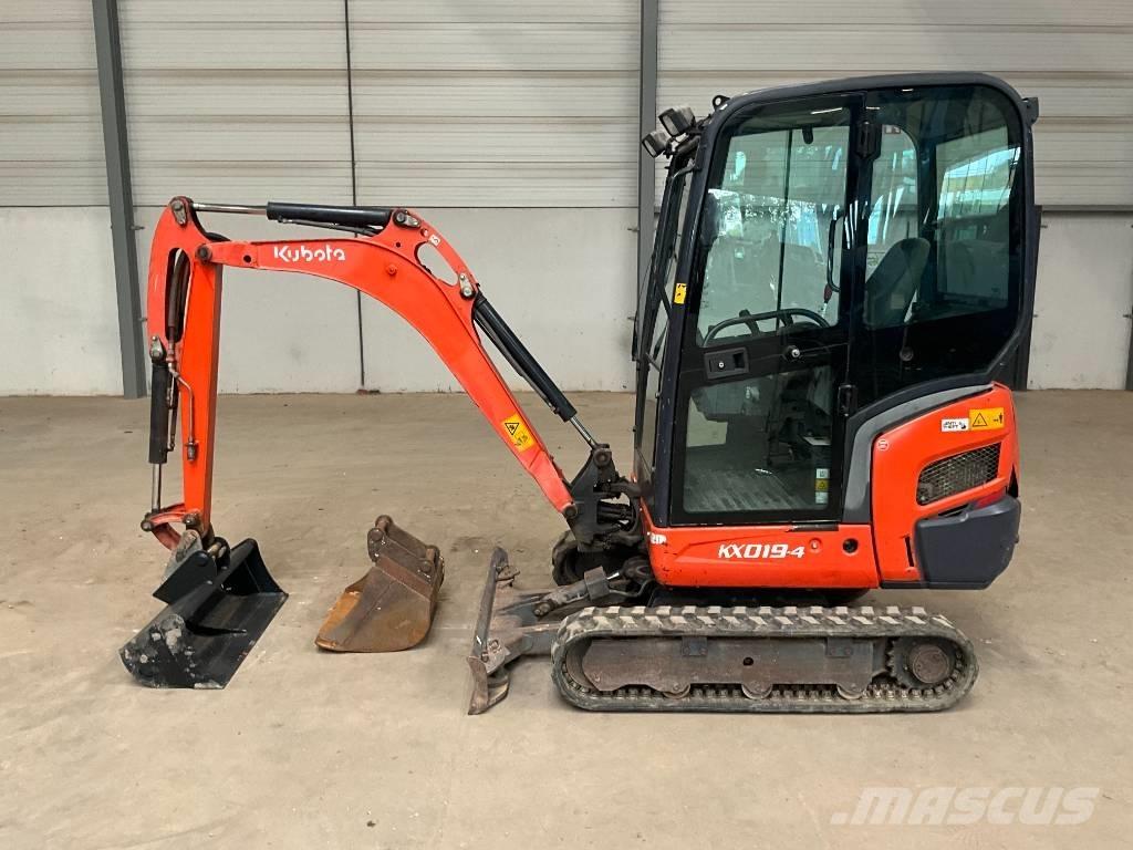 Kubota KX 019-4 소형 굴삭기 7톤 미만