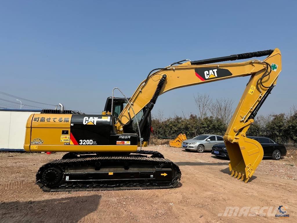 CAT 320 D 대형 굴삭기 29톤 이상