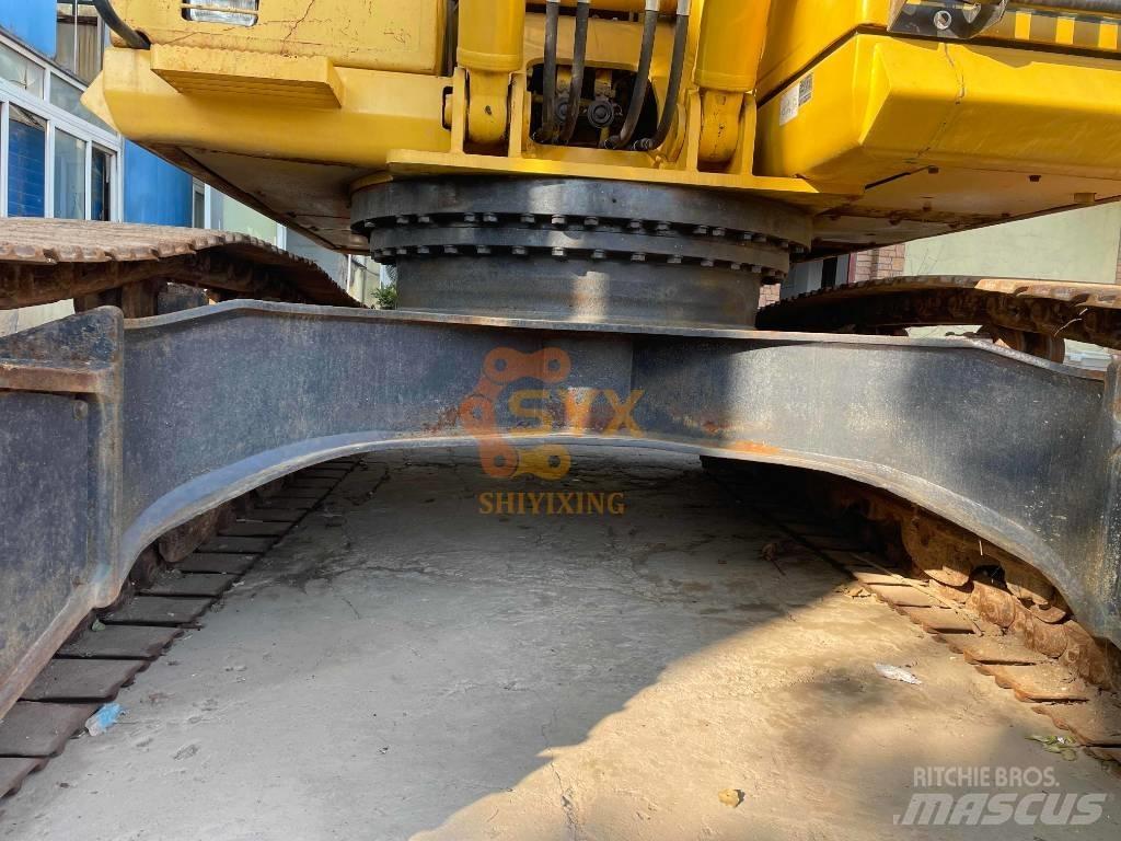 Komatsu PC 270 대형 굴삭기 29톤 이상