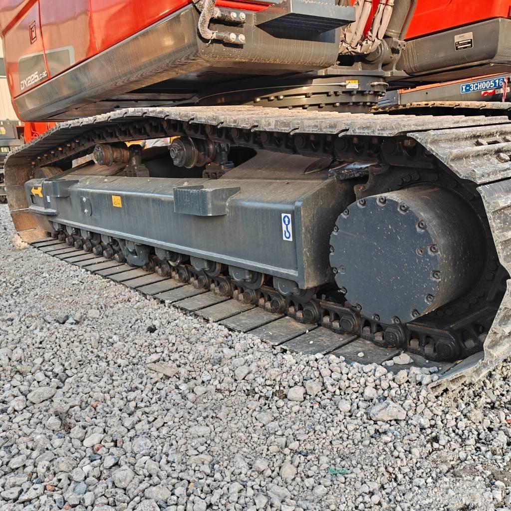 Doosan DX225LC-9C 대형 굴삭기 29톤 이상