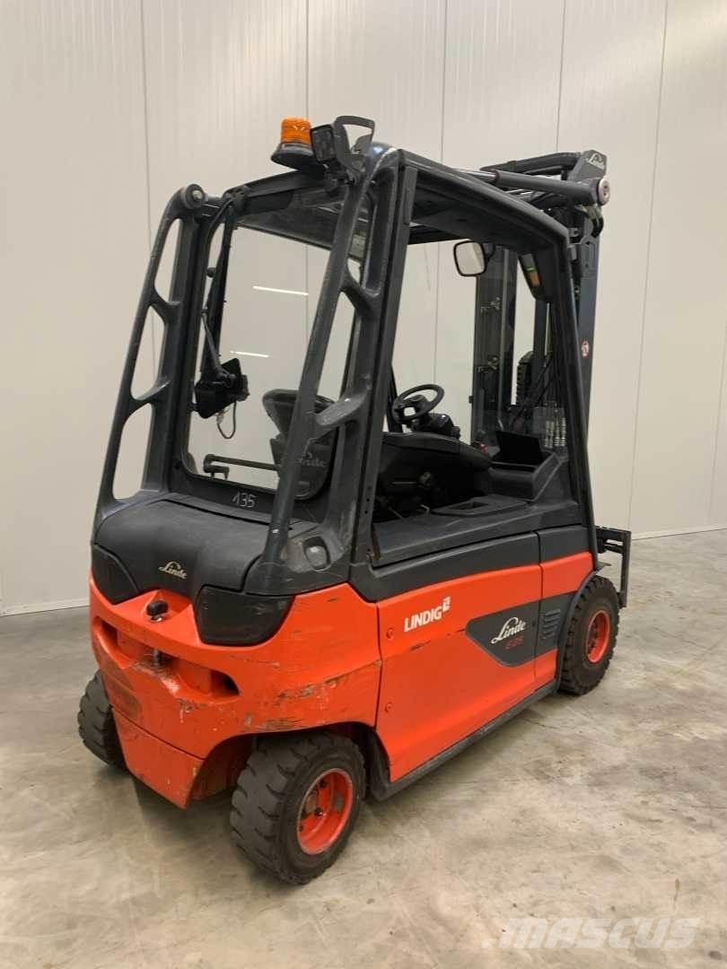 Linde E25L 전동 지게차