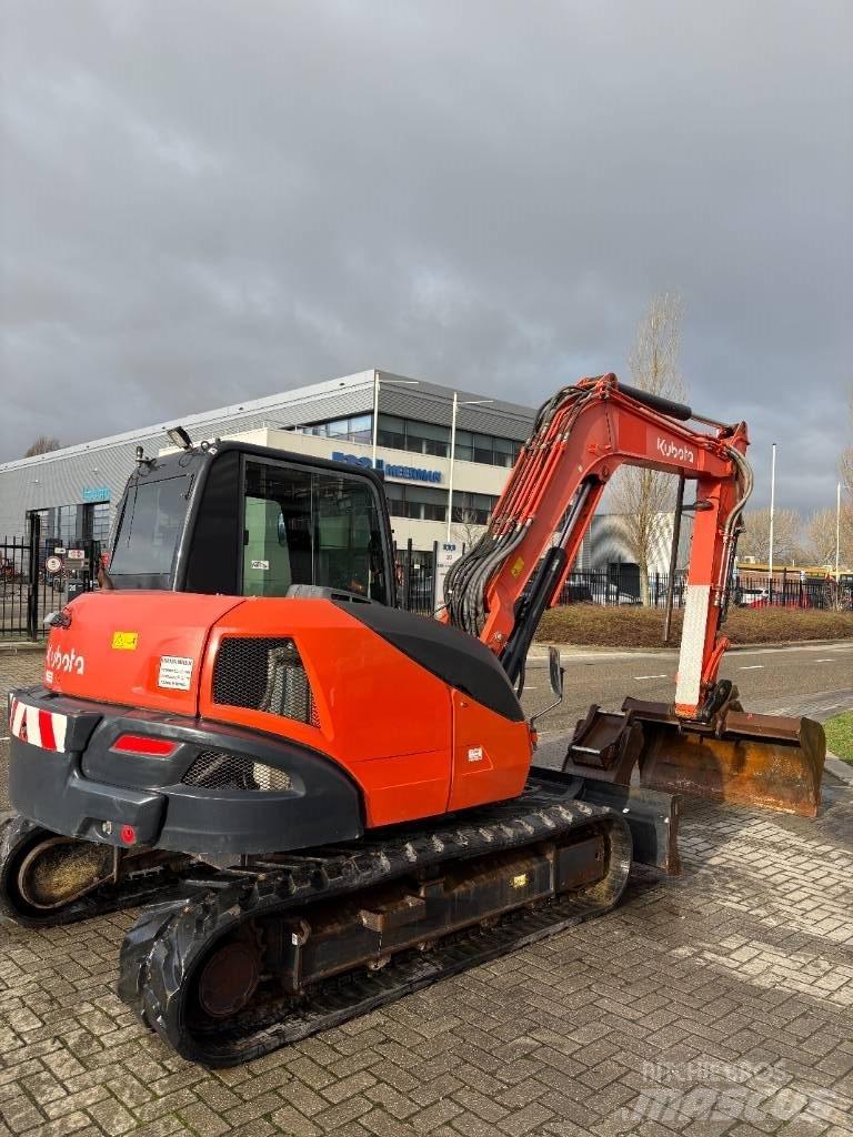 Kubota KX080-4a 중형굴삭기 7톤-28톤