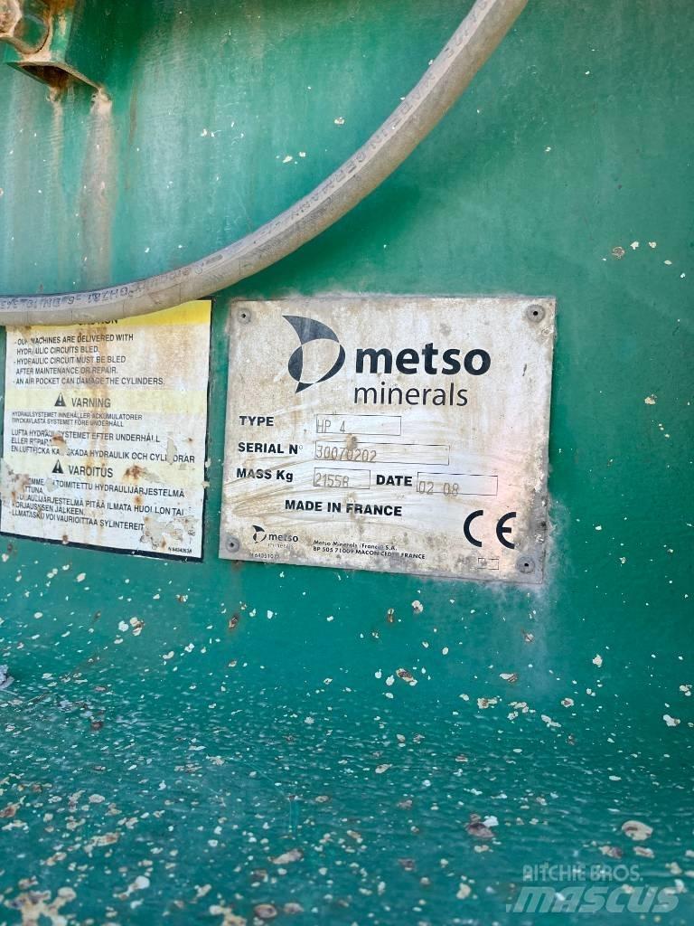 Metso HP 4 크러셔