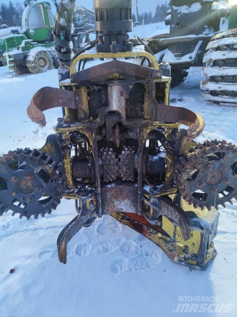 John Deere 1170 E 원목 하베스터