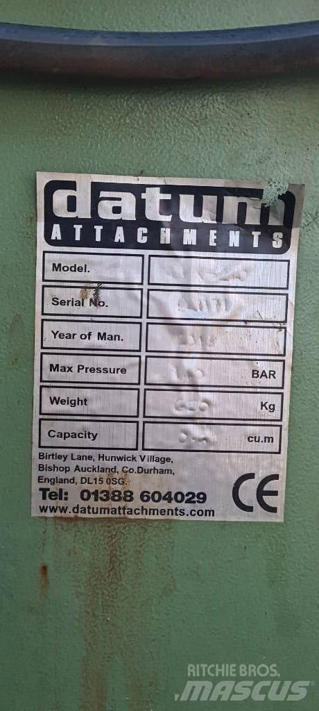 DATUM DMX-240 도로 청소차