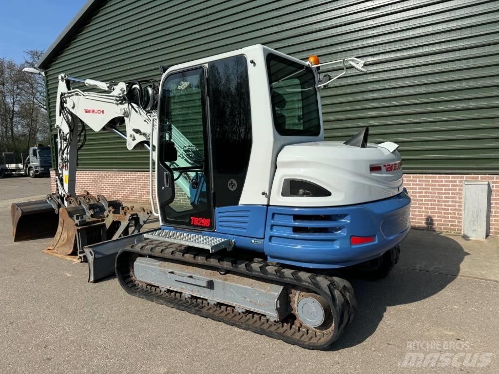 Takeuchi TB 290 중형굴삭기 7톤-28톤