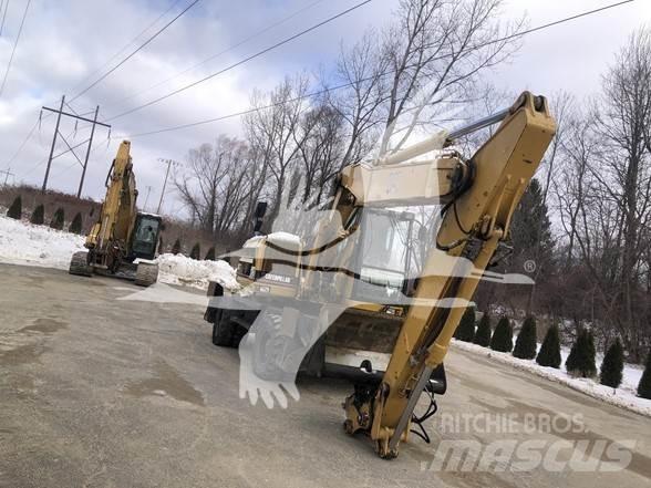 CAT M318  휠 굴삭기