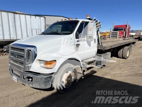 Ford F650 플랫베드/드롭사이드 트럭