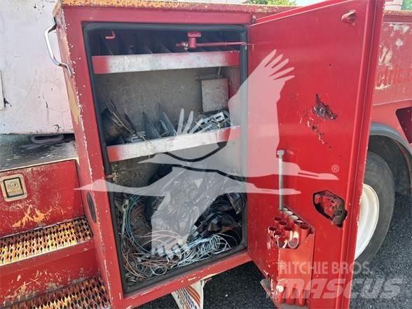 Ford F750 트럭 탑재 고소작업대