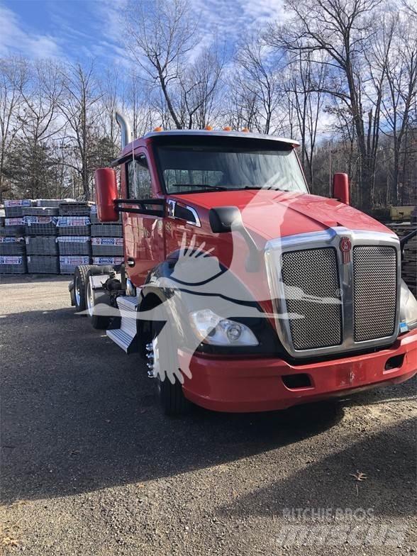 Kenworth T680 트랙터 유닛