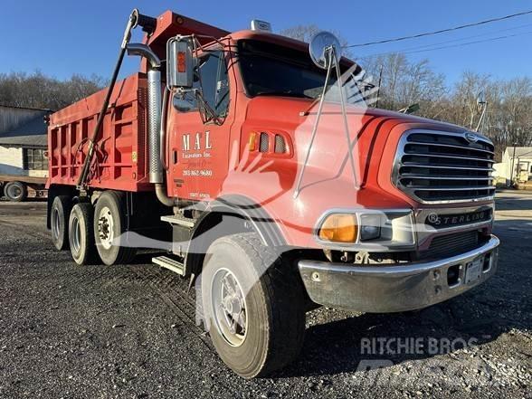 Sterling L9500 덤프 트럭