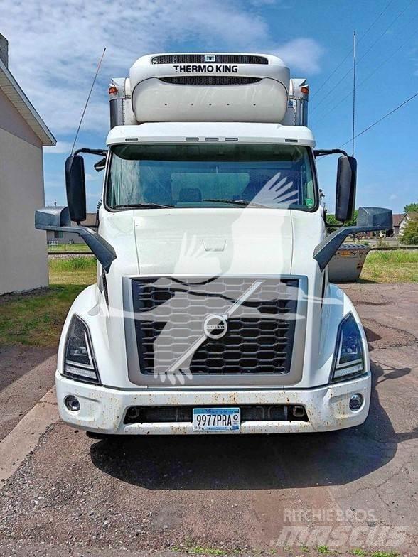 Volvo VNR42300 건설 장비 - 기타