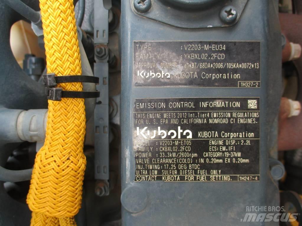 Bomag BW 138 AD-5 트윈 드럼 롤러