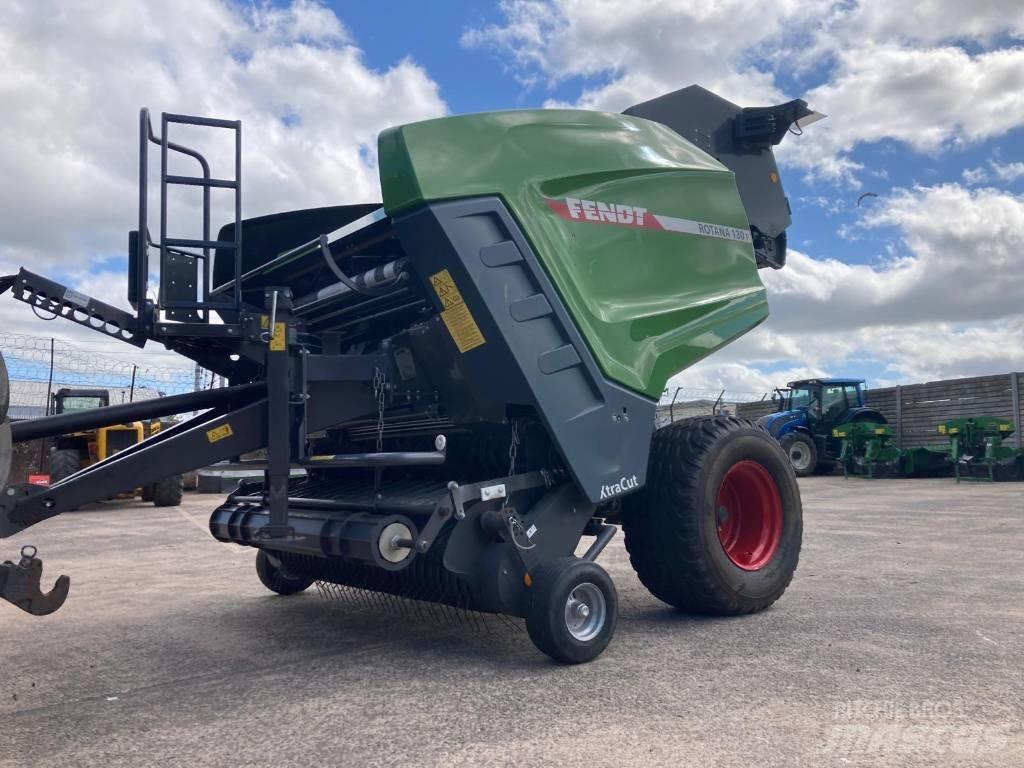 Fendt Rotana 130 F 원형 곤포기
