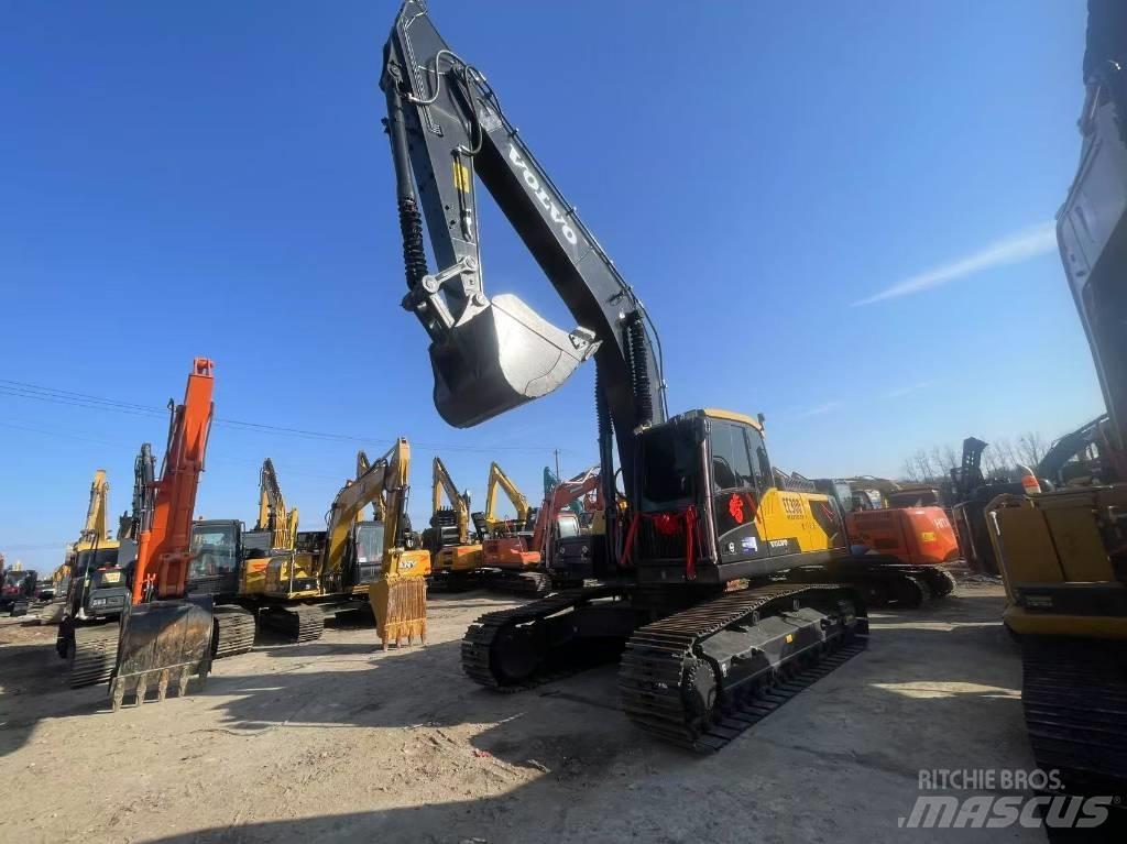 Volvo EC 300 대형 굴삭기 29톤 이상