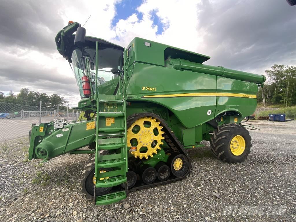 John Deere S790i 콤바인 수확기