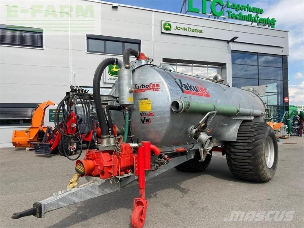  VA-T 8300 퇴비살포기