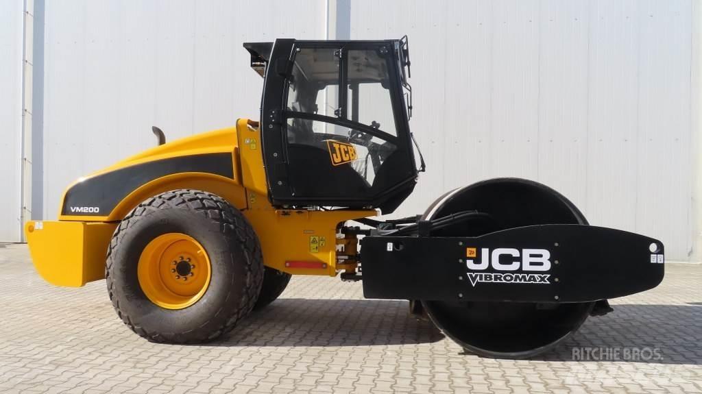 JCB VM200D 싱글 드럼 롤러