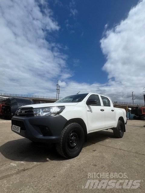 Toyota Hilux 픽업/드롭사이드