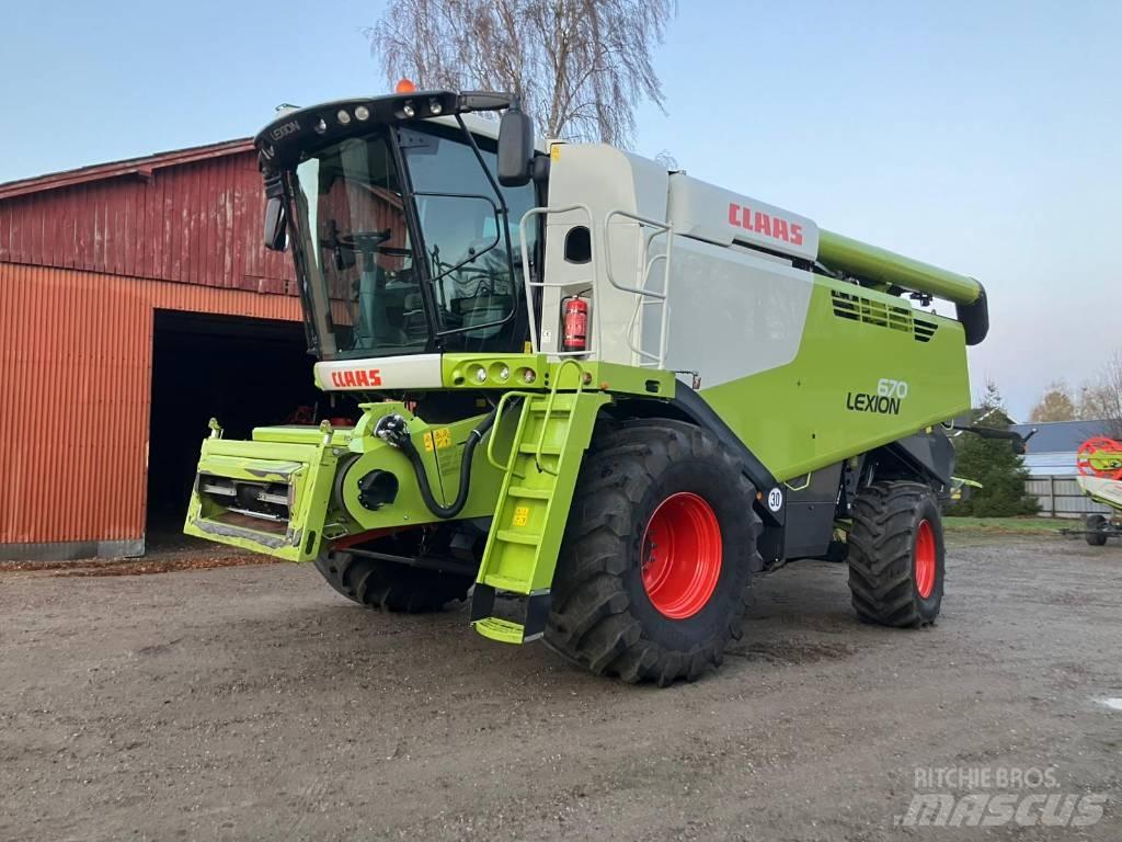 CLAAS Lexion 670 콤바인 수확기