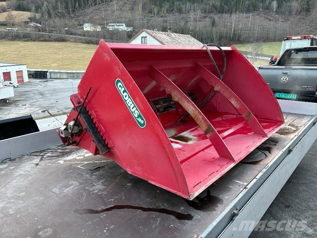 Globus Gsk 1500 모래(염화칼슘) 살포기