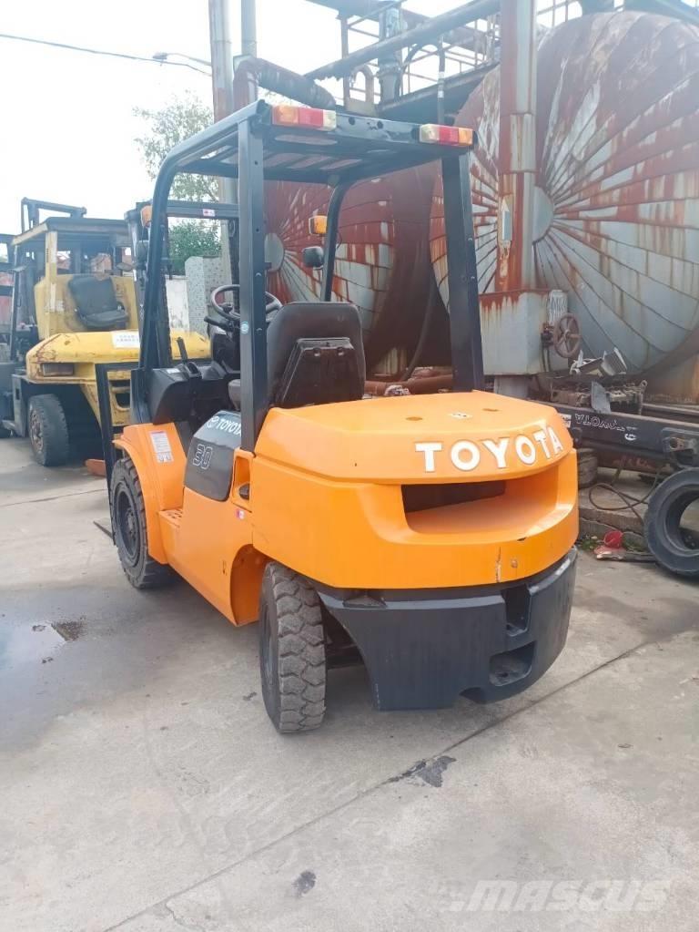Toyota FD 30 디젤 지게차