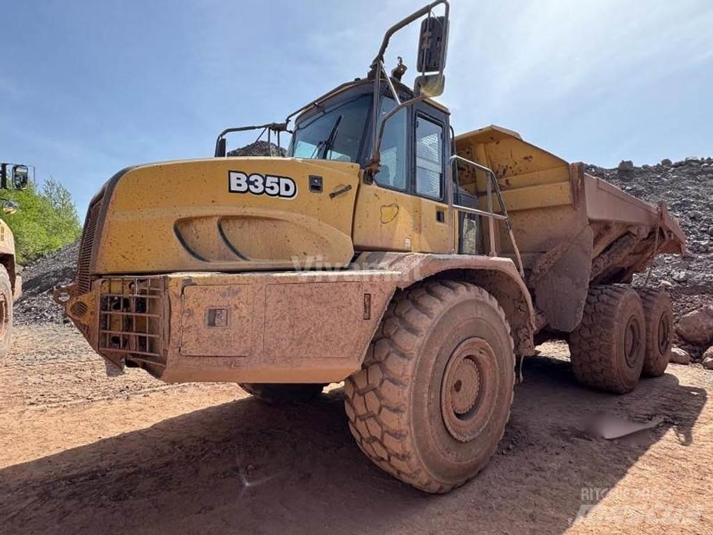 Bell B35D 건설현장 덤프트럭