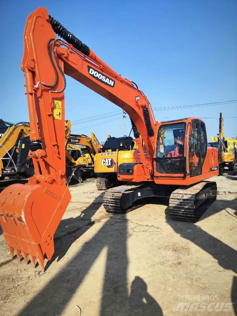 Doosan dx150 대형 굴삭기 29톤 이상
