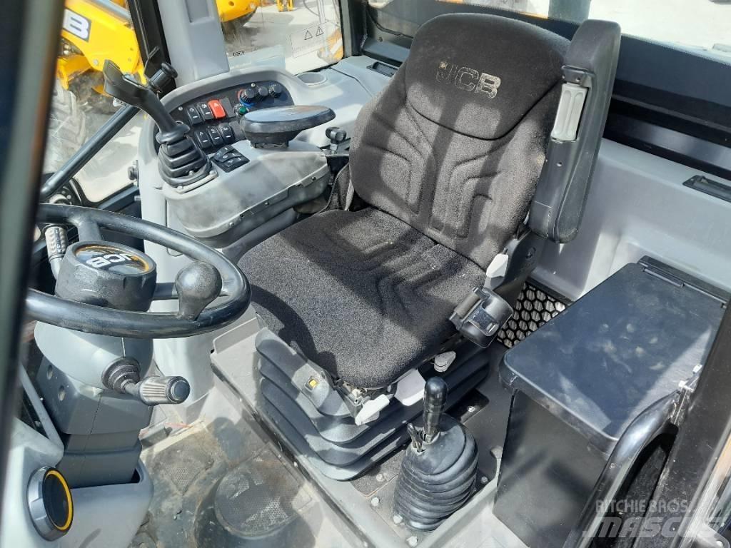 JCB TM 320 농업용 텔레 핸들러